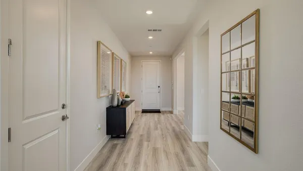 $732,257 | 3238 Oak Trl Drive, Manteca, CA 95337