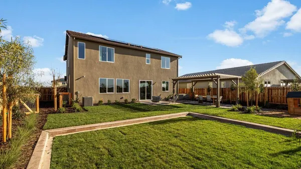 $732,257 | 3238 Oak Trl Drive, Manteca, CA 95337