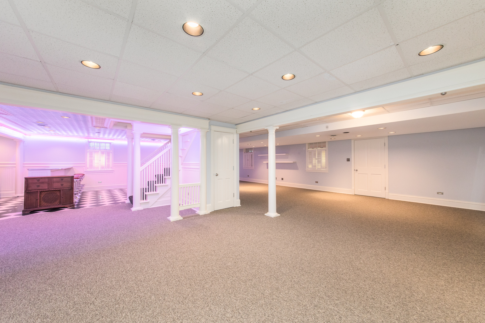 23W230 Hampton Circle Naperville, IL 60540 - Photo 38 of 55 an empty room with furniture and natural light