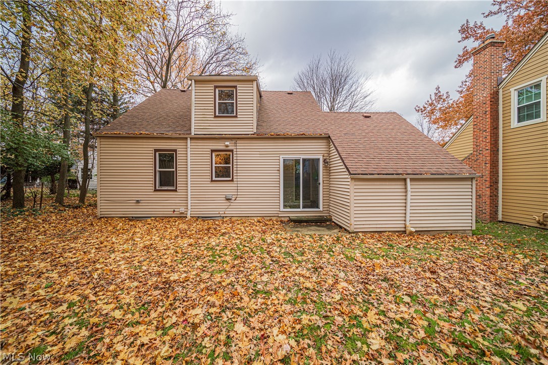1107 Castleton Road Cleveland Heights, OH 44121 - Photo 2 of 31