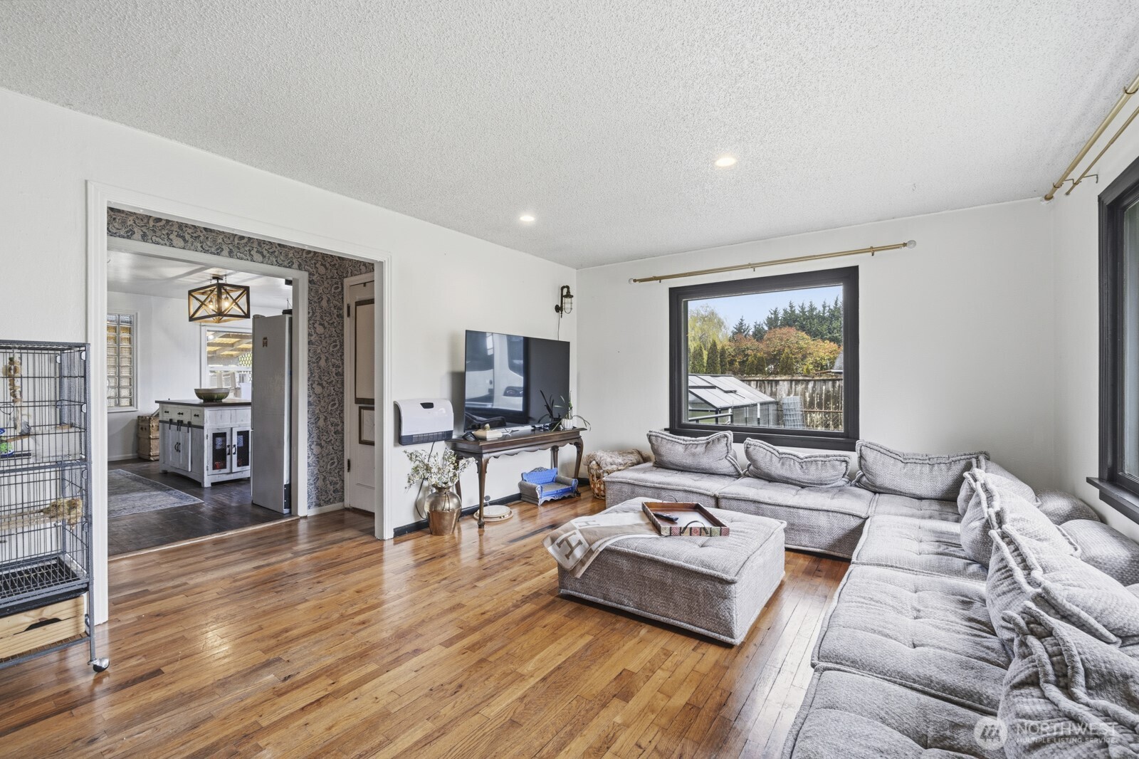 11324 Waller Road East Tacoma, WA 98446 - Photo 15 of 37