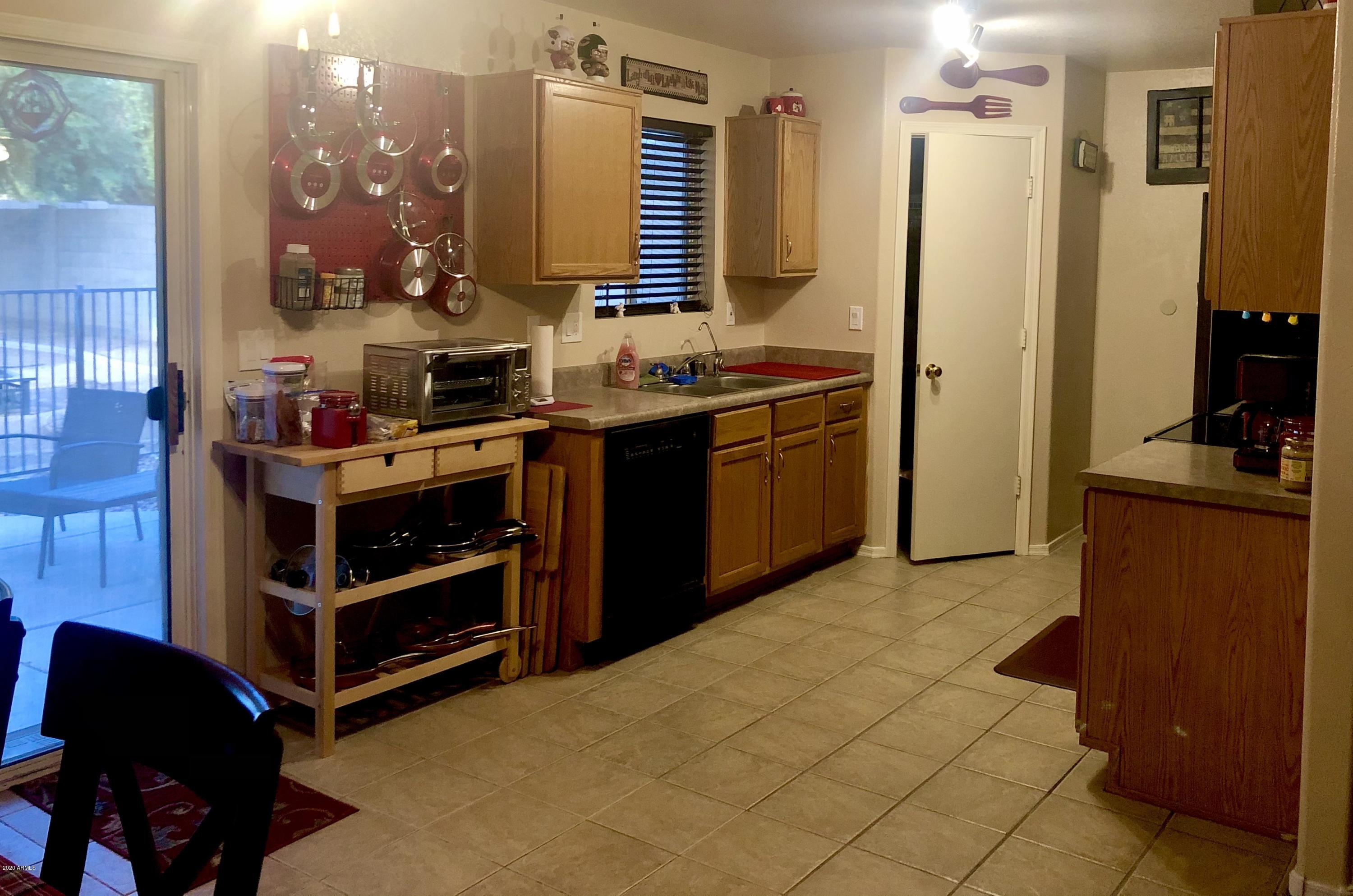 7222 West Zak Road Phoenix, AZ 85043 - Photo 4 of 9 IMG_4452