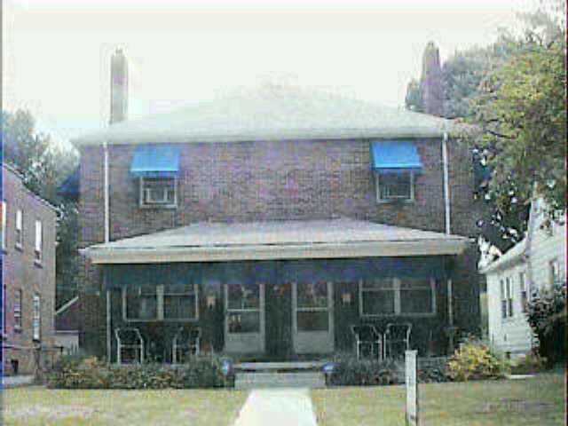 1198 Berkeley Road Columbus, OH 43206 - Photo 1 of 1