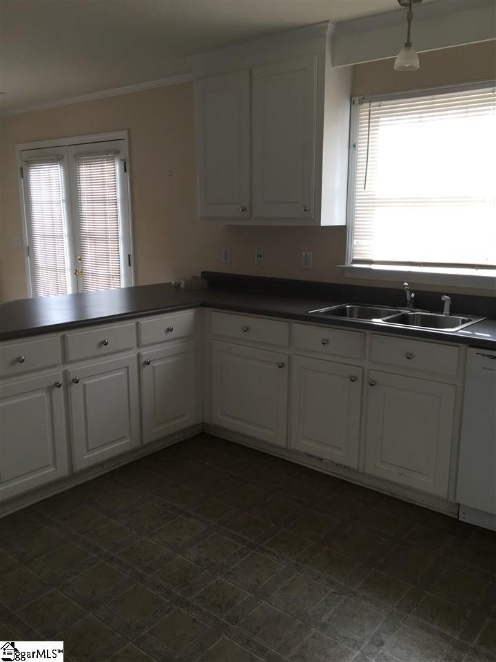 308 Lilly Lane Lyman, SC 29365 - Photo 7 of 17