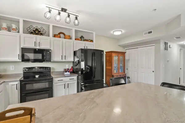 $320,000 | 23505 East Platte Drive, Unit 8E, Aurora, CO 80016