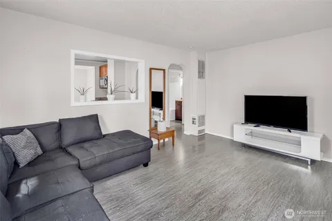 $485,000 | 411 7th Street Southeast, Auburn, WA 98002