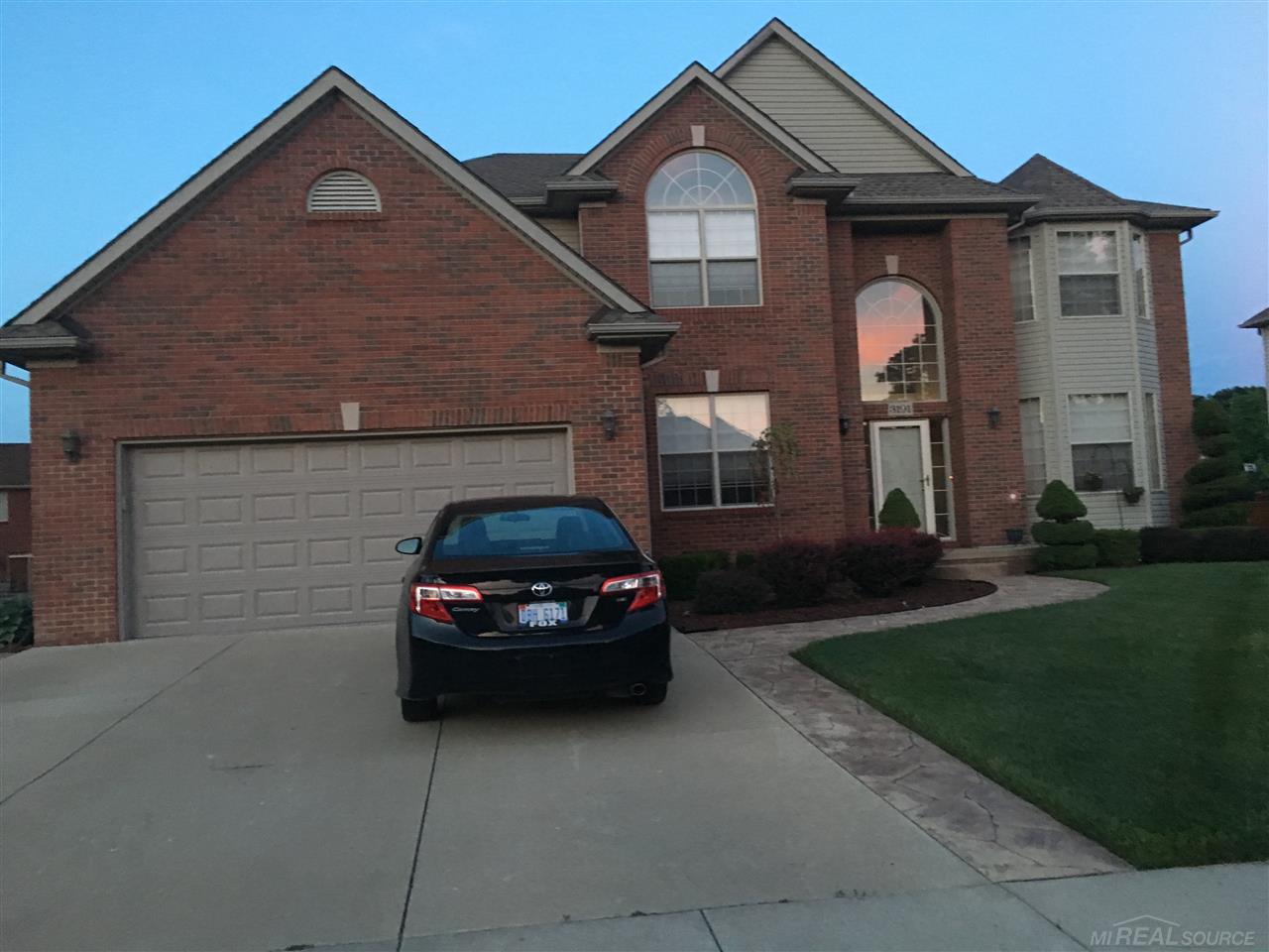 3191 Villanova Circle Rochester Hills, MI 48307 - Photo 2 of 18