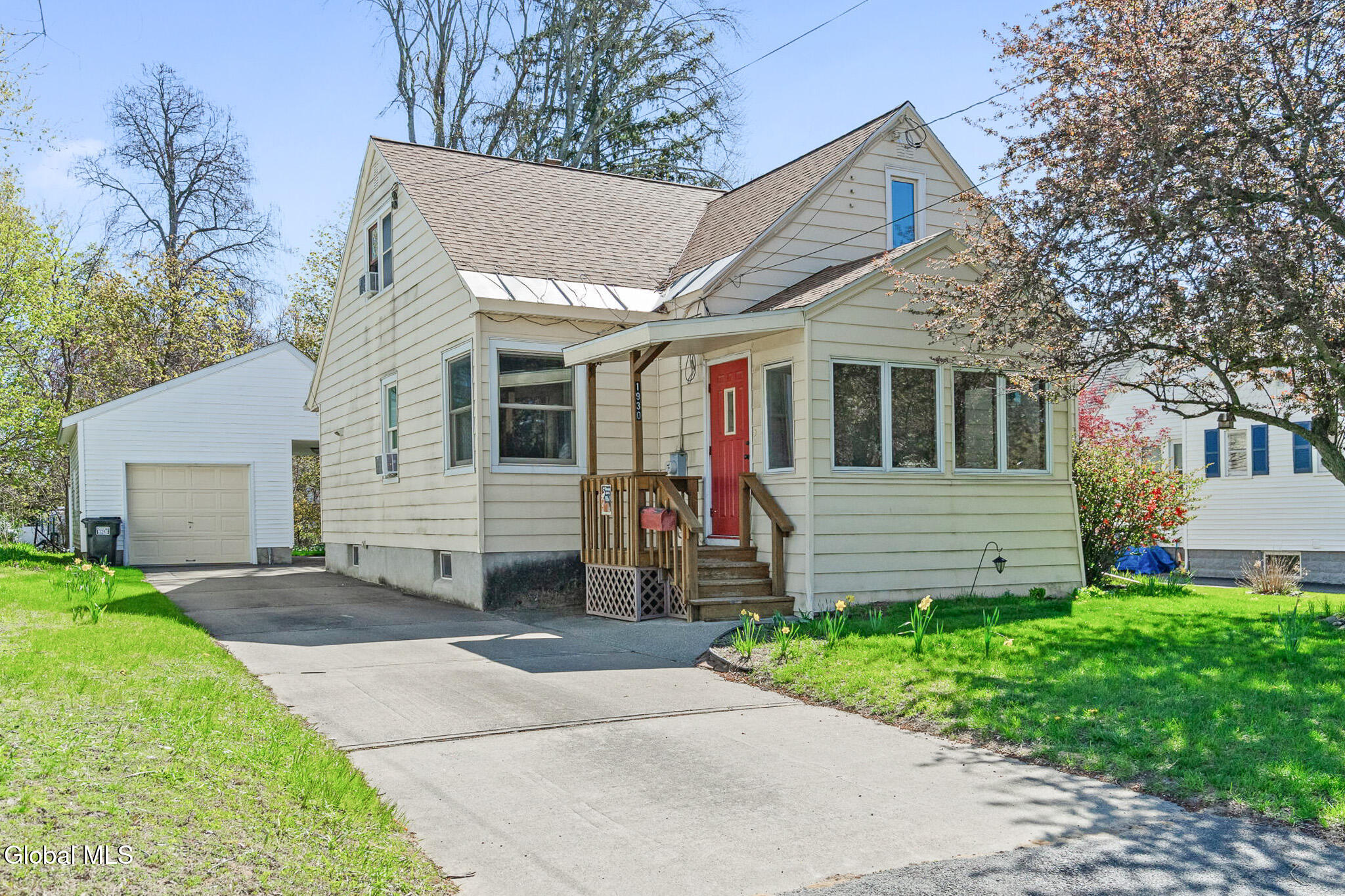 1930 Ferguson Street Rotterdam, NY 12303 - Photo 1 of 40 1-web-or-mls-1930-ferguson-st-2