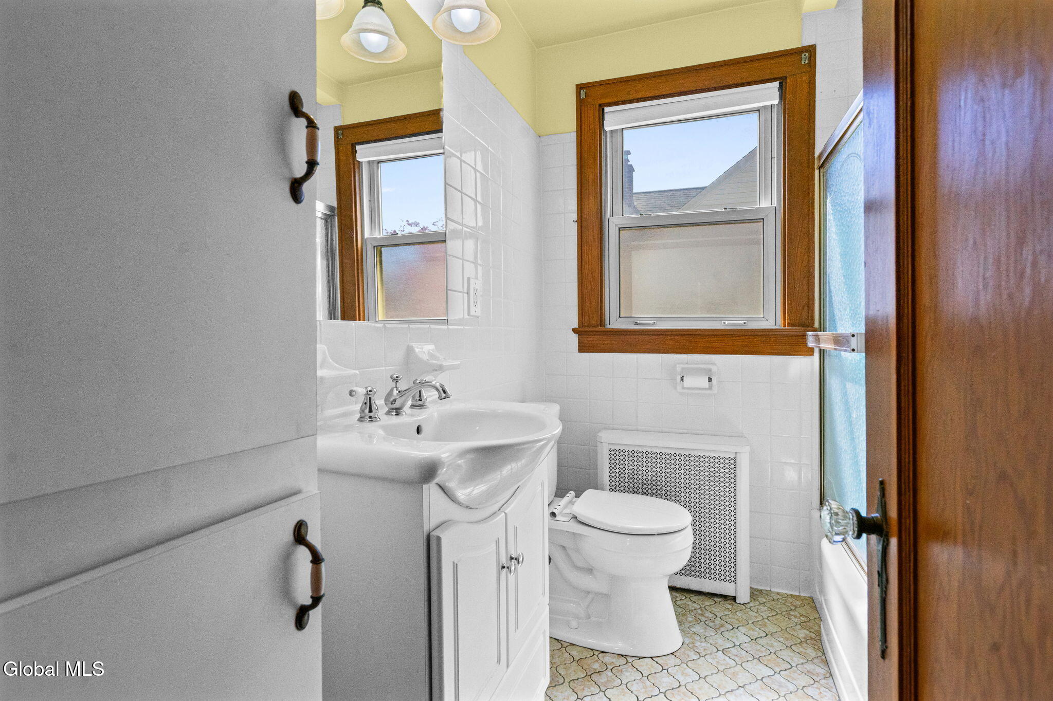 1930 Ferguson Street Rotterdam, NY 12303 - Photo 15 of 40 17-web-or-mls-1930-ferguson-st