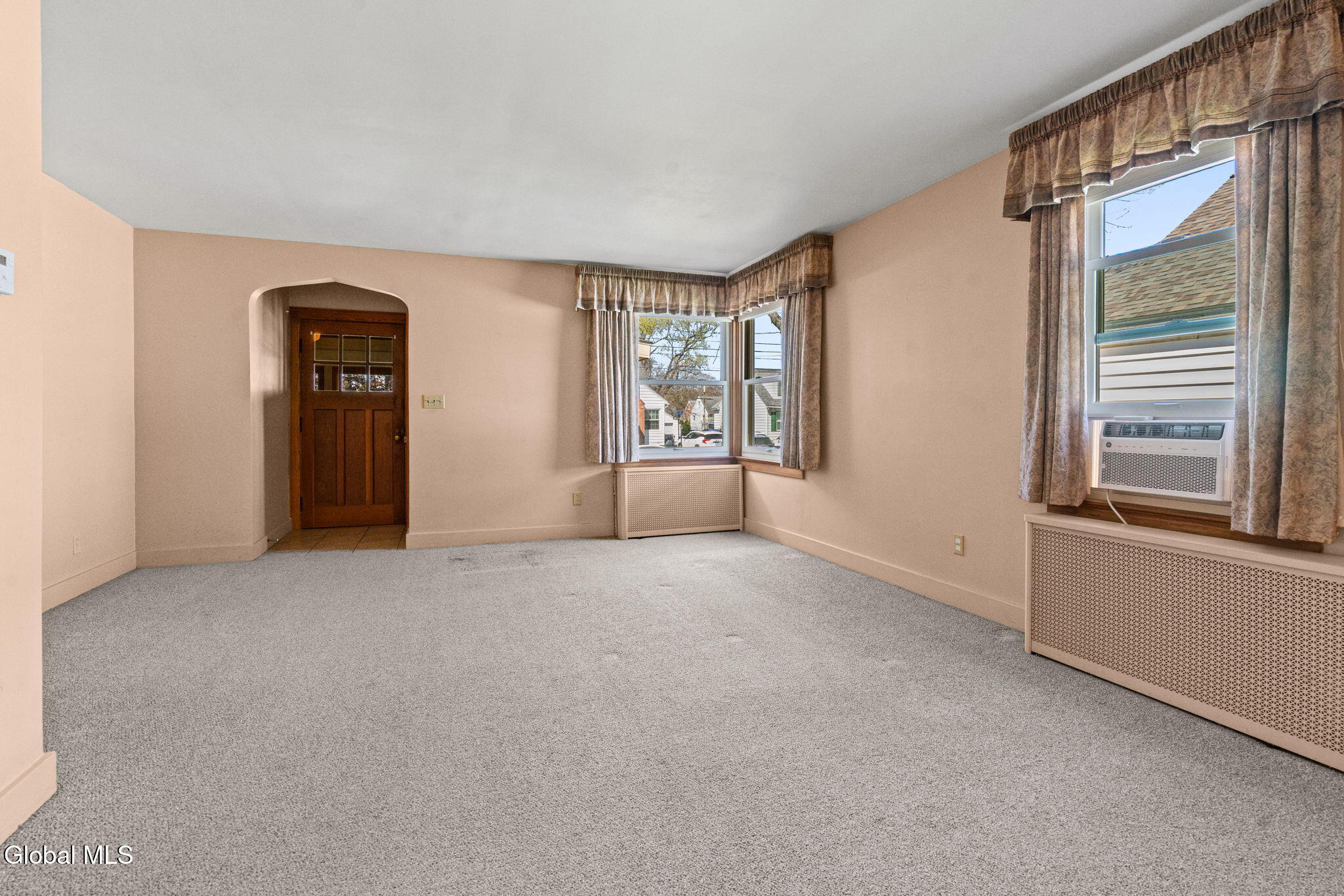 1930 Ferguson Street Rotterdam, NY 12303 - Photo 8 of 40 20-web-or-mls-1930-ferguson-st