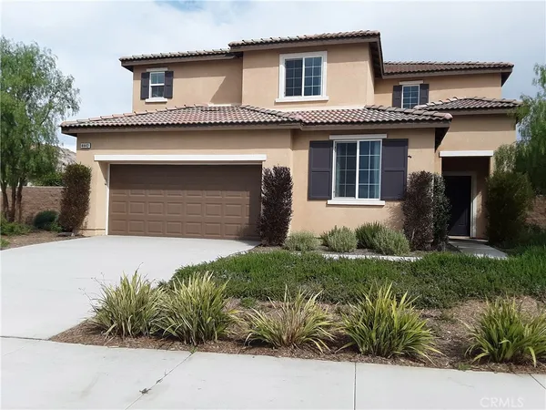 $3,900 | 4443 Cherry Grove, Riverside, CA 92501