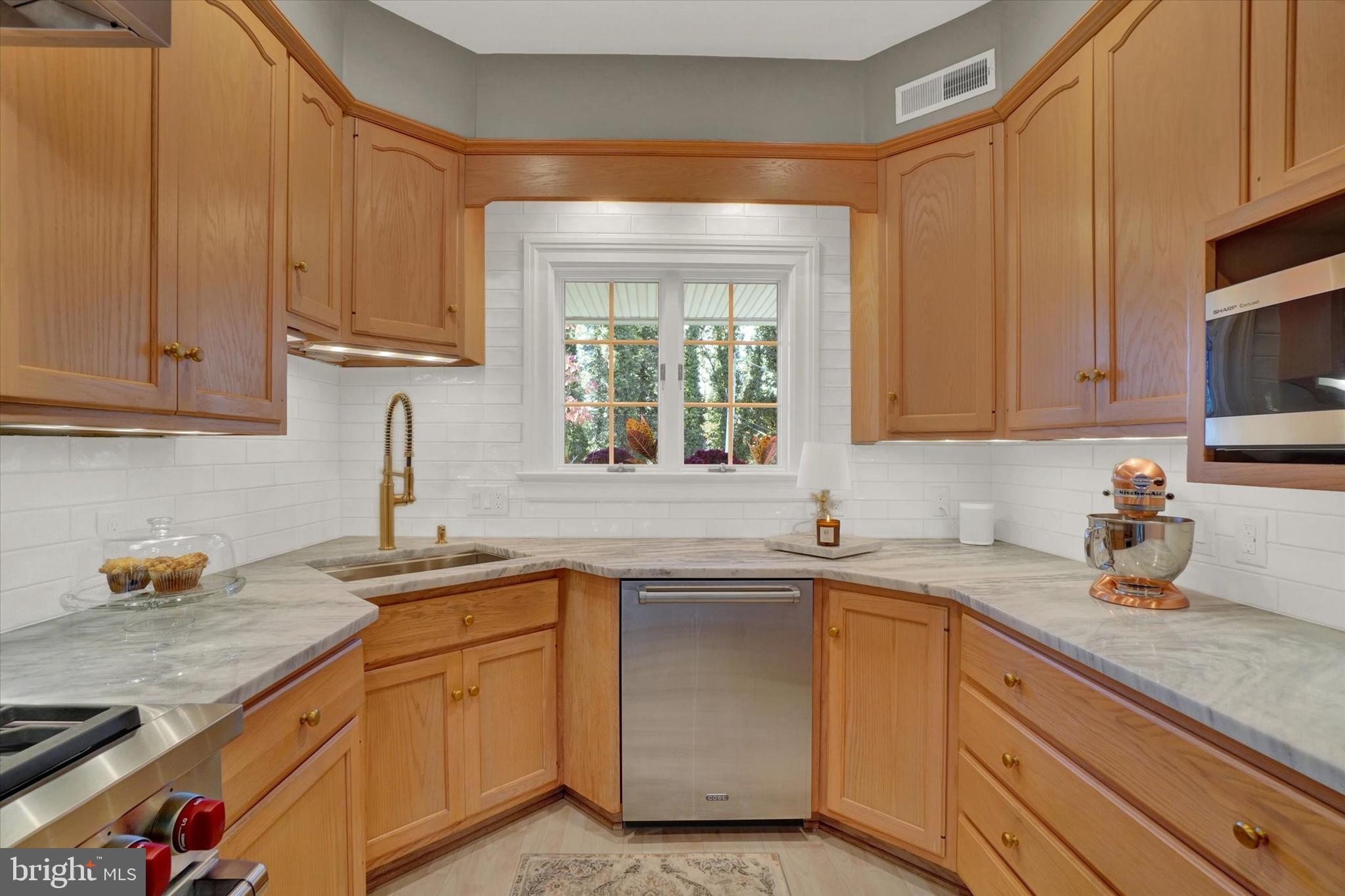 1190 Country Club Road York, PA 17403 - Photo 20 of 30