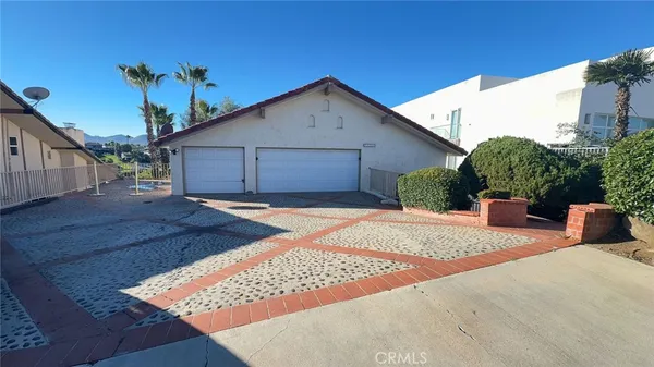$3,300 | 22244 San Joaquin Drive West, Canyon Lake, CA 92587