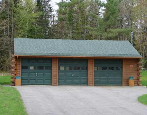 395 South Horseback Road Burnham, ME 04922 - Photo 17 of 21 Parking Lot/Garage.