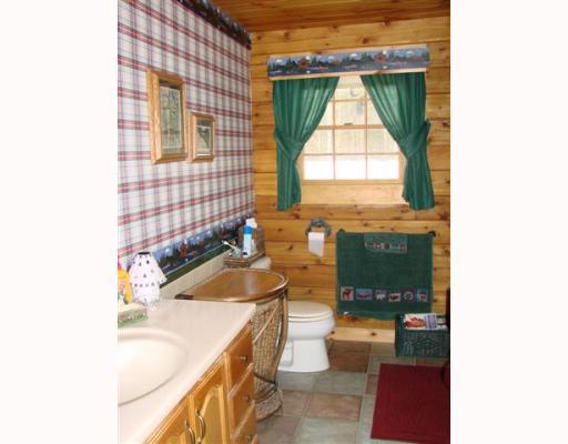395 South Horseback Road Burnham, ME 04922 - Photo 10 of 21 Bathroom.