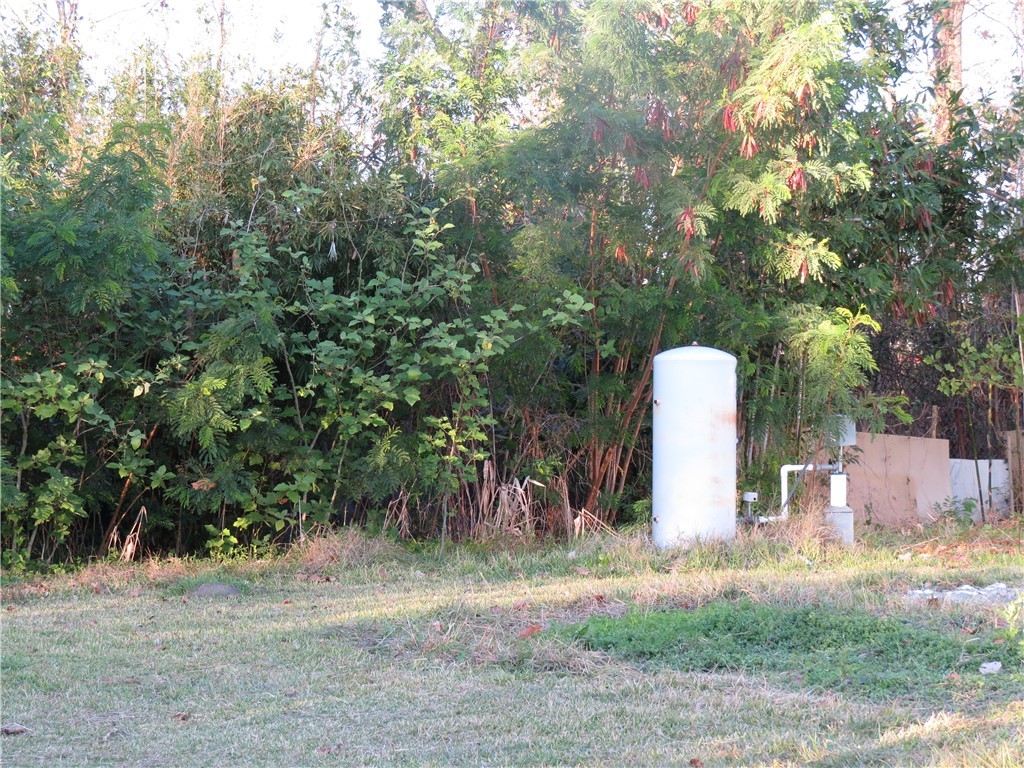 1825 Isom Street, Unit 5 Houston, TX 77039 - Photo 2 of 8 a view of a outdoor space