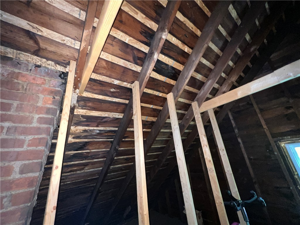 180 Peck Street Rochester, NY 14609 - Photo 28 of 47