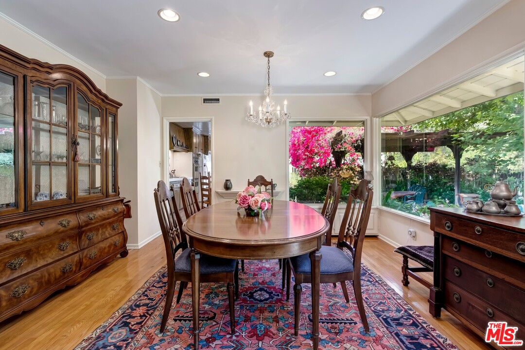 2800 Roscomare Road Los Angeles, CA 90077 - Photo 14 of 39
