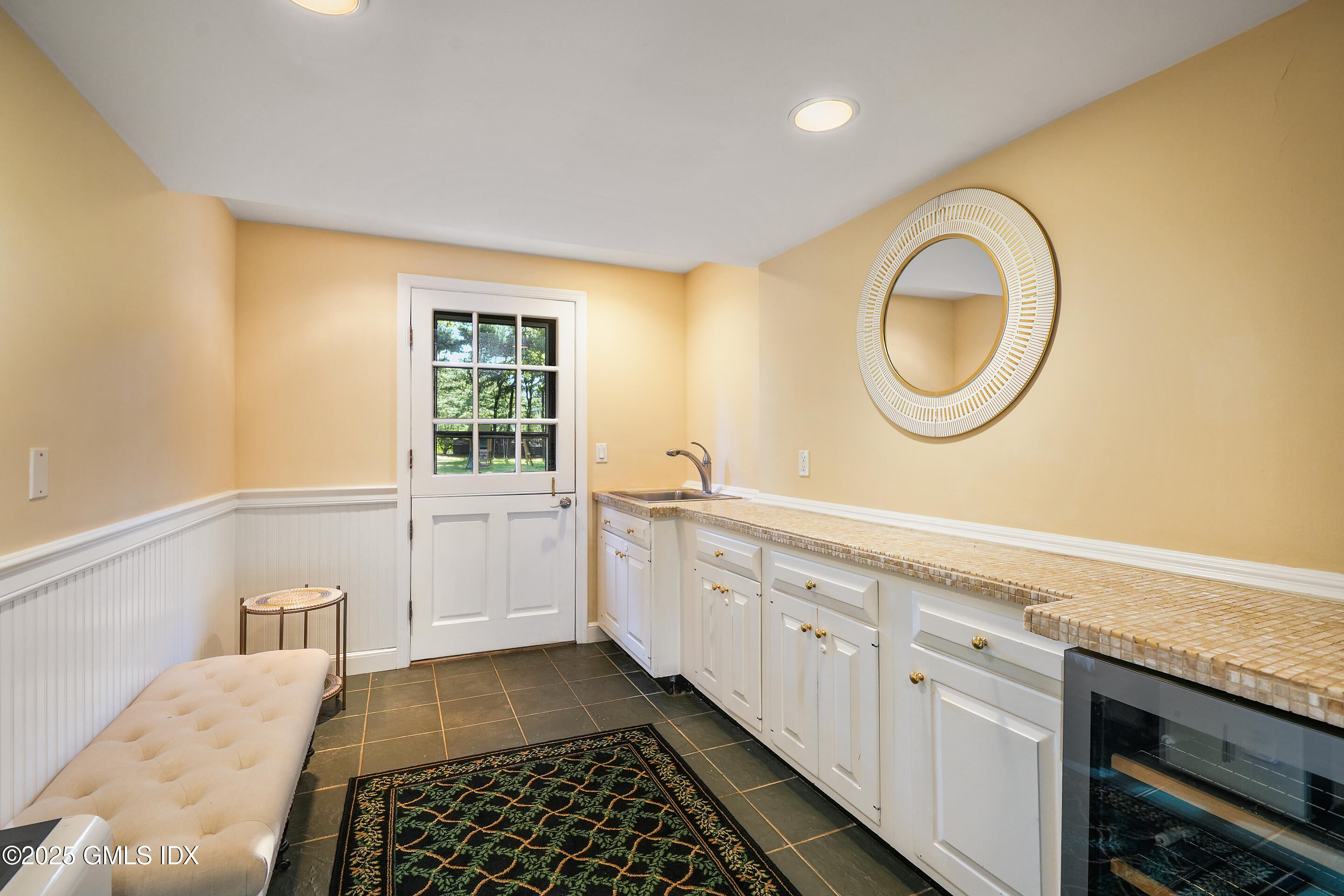 508 Round Hill Road Greenwich, CT 06831 - Photo 16 of 62 7IV02079_1