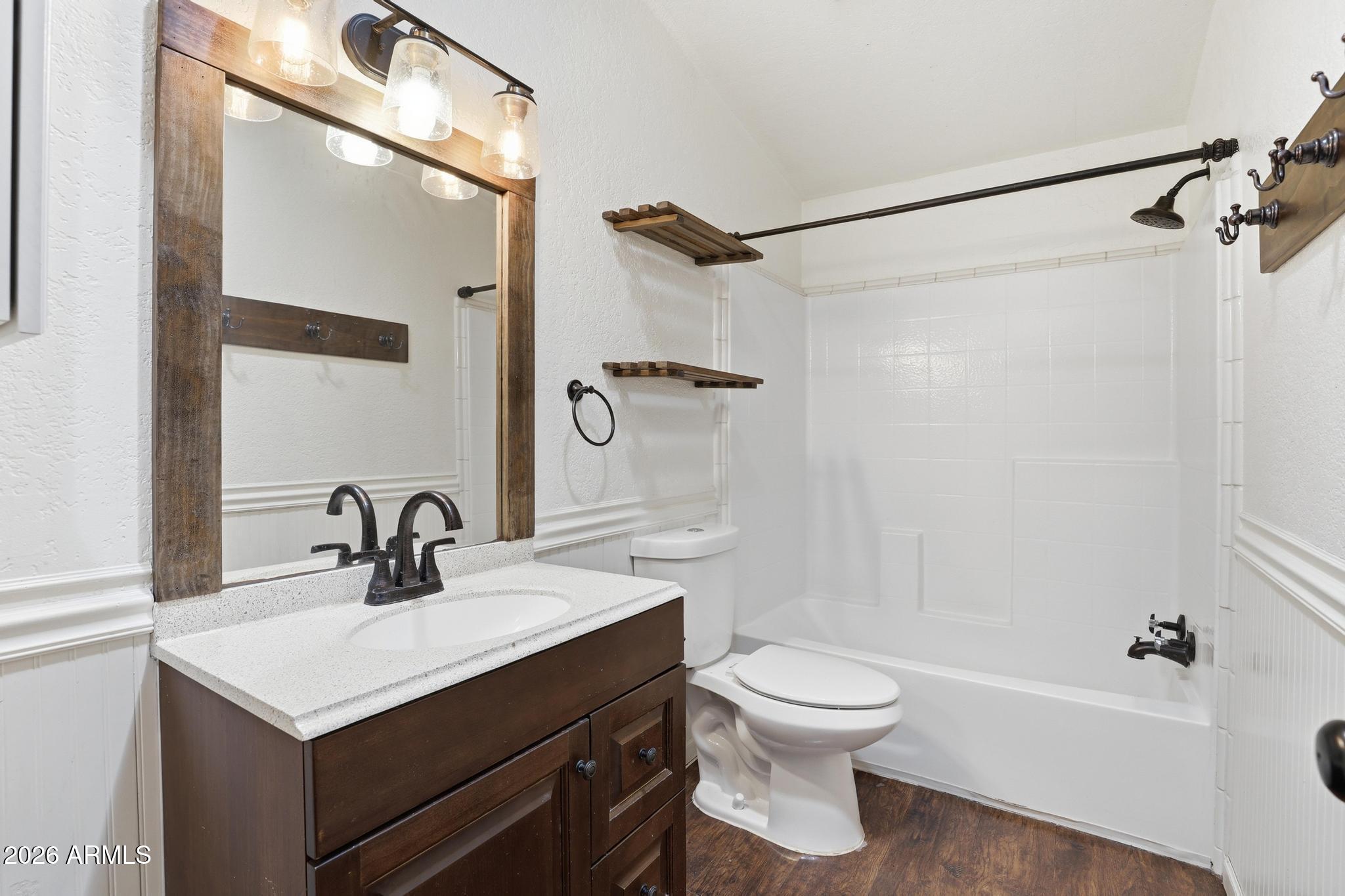508 West Frontier Street Payson, AZ 85541 - Photo 25 of 30 guest bathroom