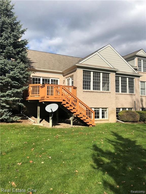 3675 Tremonte Circle, Unit 77 Rochester, MI 48306 - Photo 3 of 38