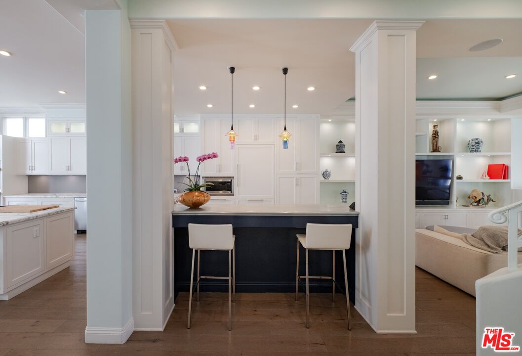 129 Channel Pointe Court Marina del Rey, CA 90292 - Photo 14 of 49