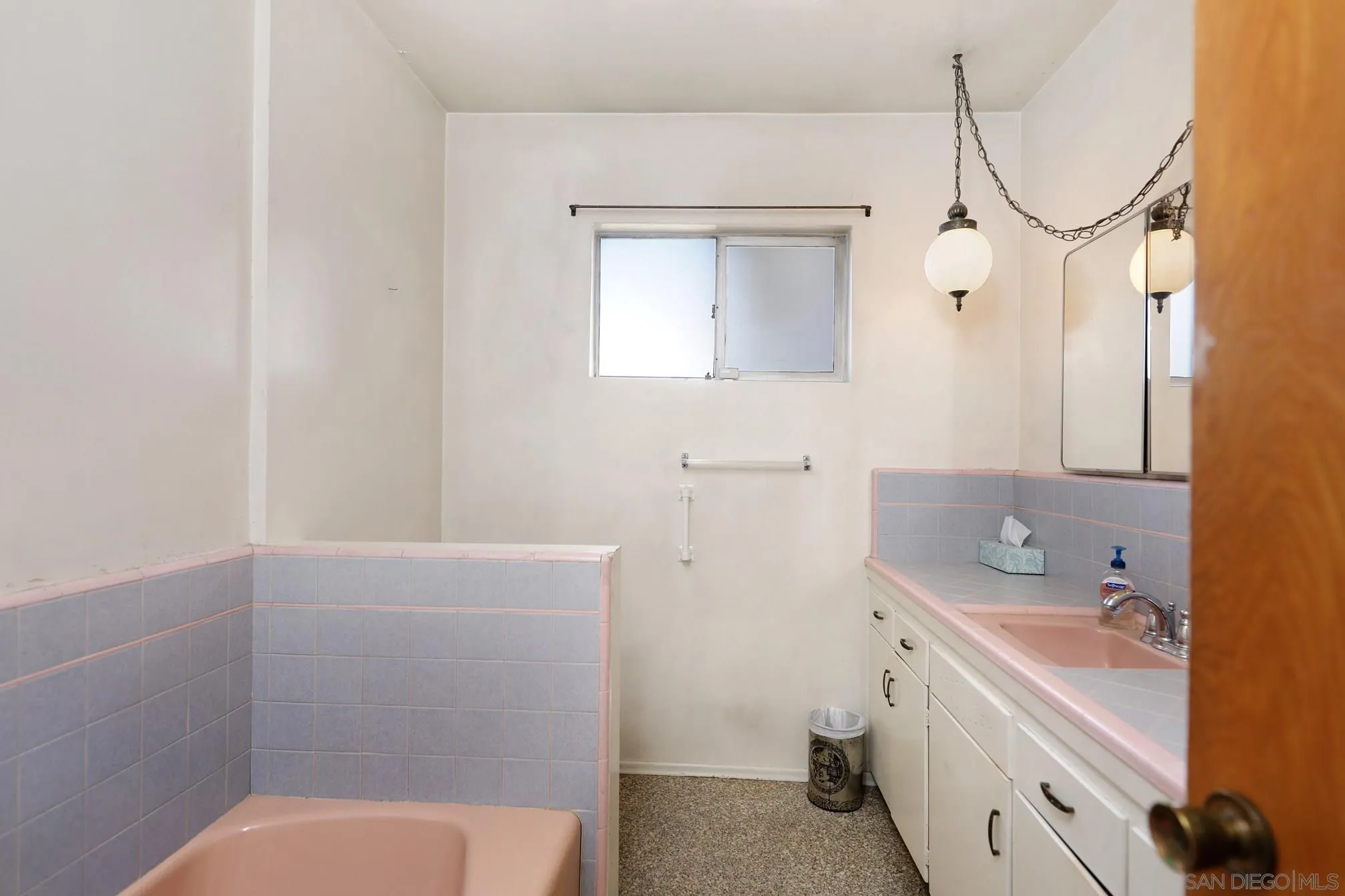 921 Fulton Road San Marcos, CA 92069 - Photo 16 of 67 Gallery Image 16