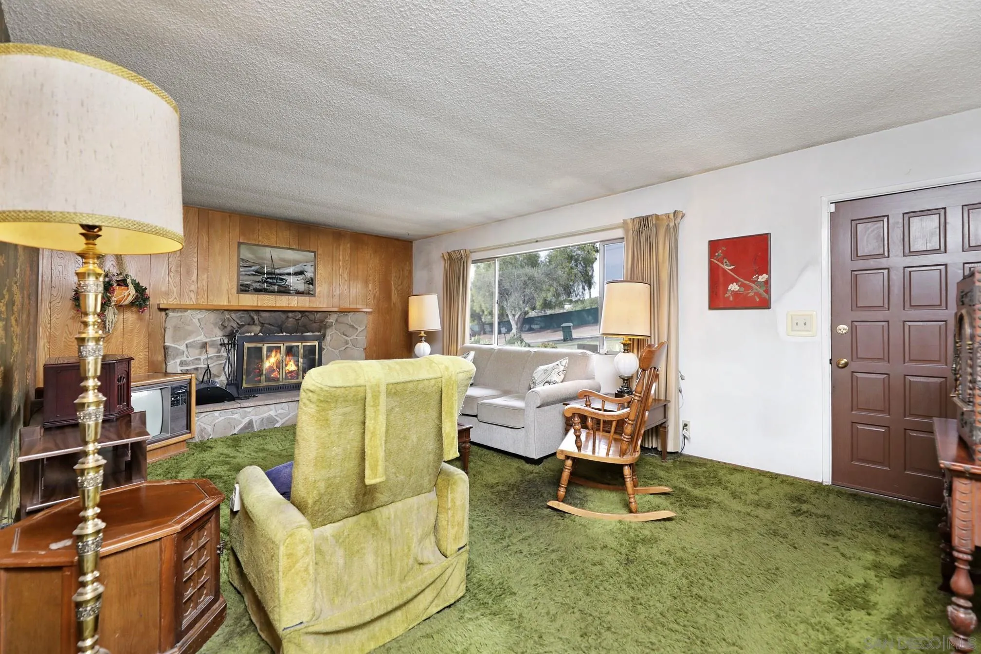 921 Fulton Road San Marcos, CA 92069 - Photo 5 of 67 Gallery Image 5