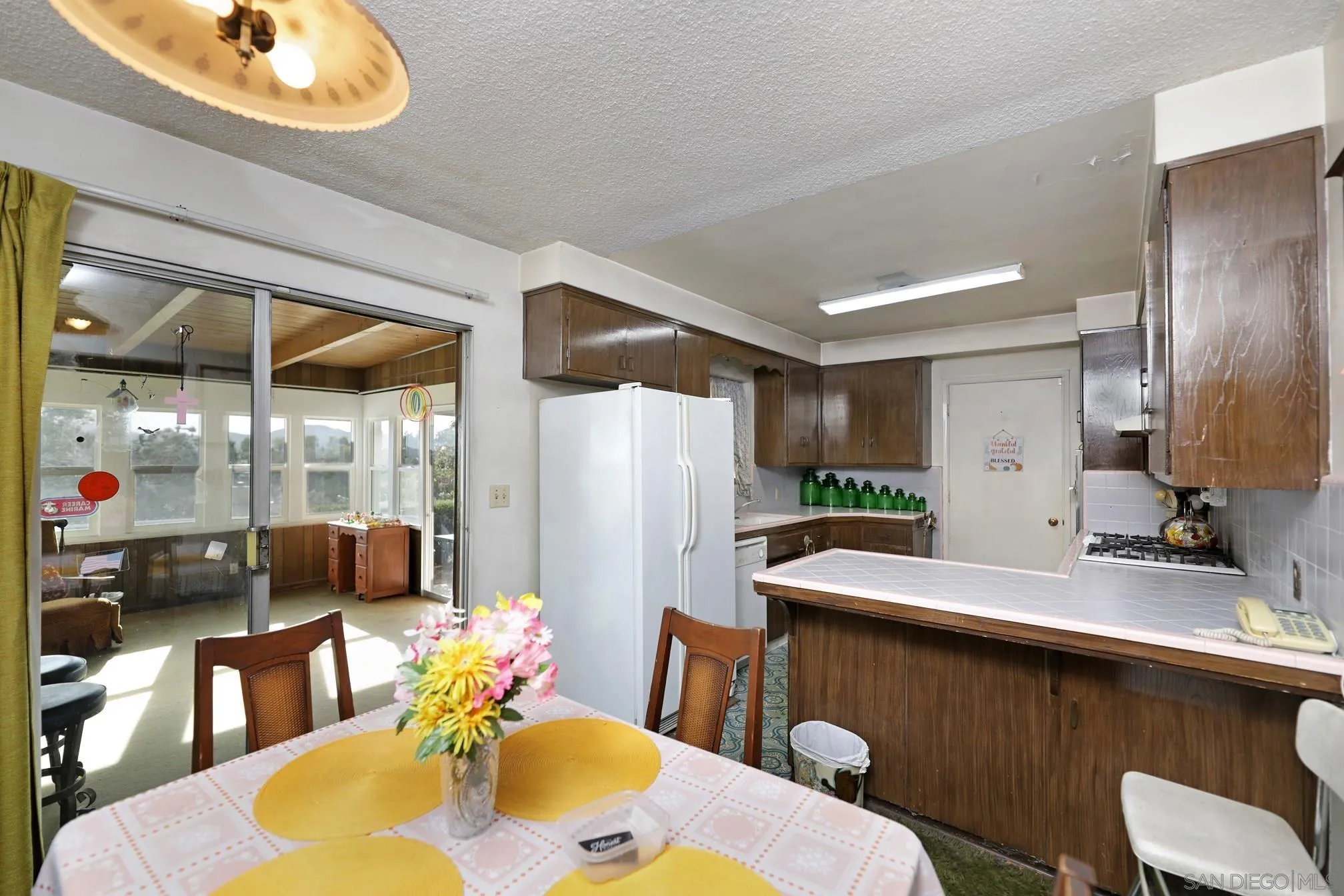 921 Fulton Road San Marcos, CA 92069 - Photo 6 of 67 Gallery Image 6