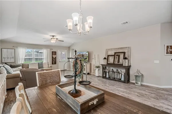 $2,195 | 409 Lewisville Lane, Leander, TX 78641