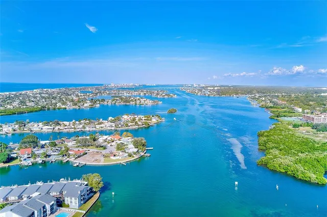 $599,000 | 205 Marcdale Boulevard, Indian Rocks Beach, FL 33785