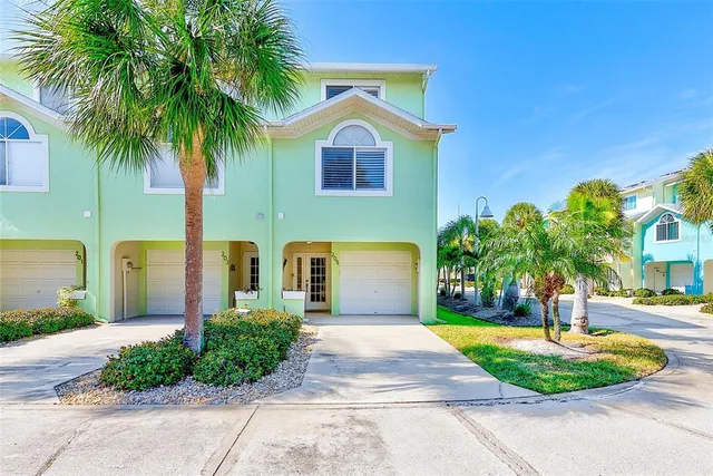 $599,000 | 205 Marcdale Boulevard, Indian Rocks Beach, FL 33785