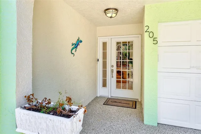 $599,000 | 205 Marcdale Boulevard, Indian Rocks Beach, FL 33785