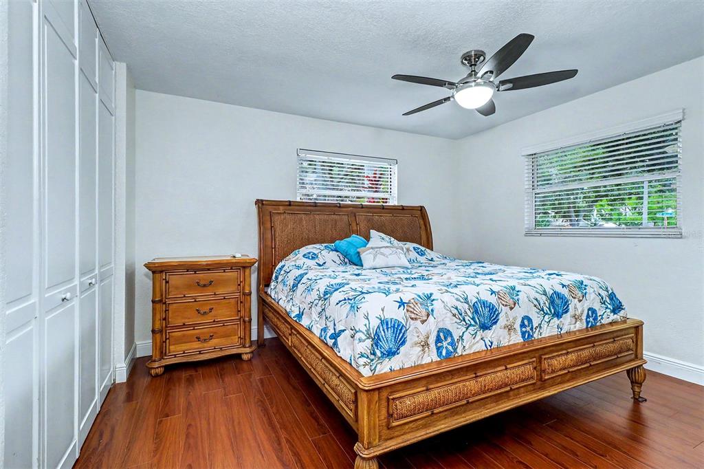 4948 97th Way North St. Petersburg, FL 33708 - Photo 25 of 45 Gallery Image 25