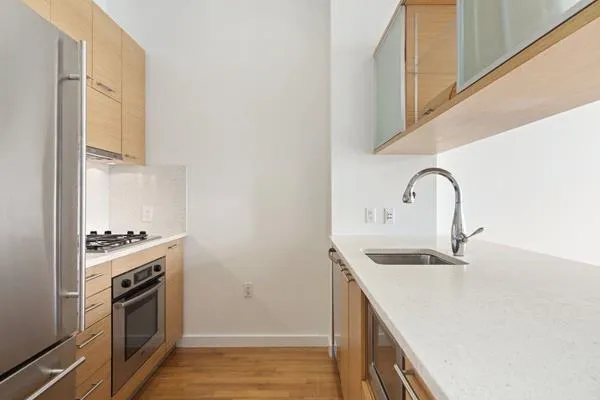 $990,000 | Undisclosed Address | DUMBO