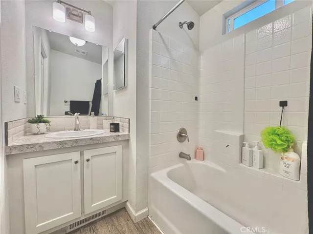 $259,900 | 16600 Orange Avenue, Unit 130, Paramount, CA 90723