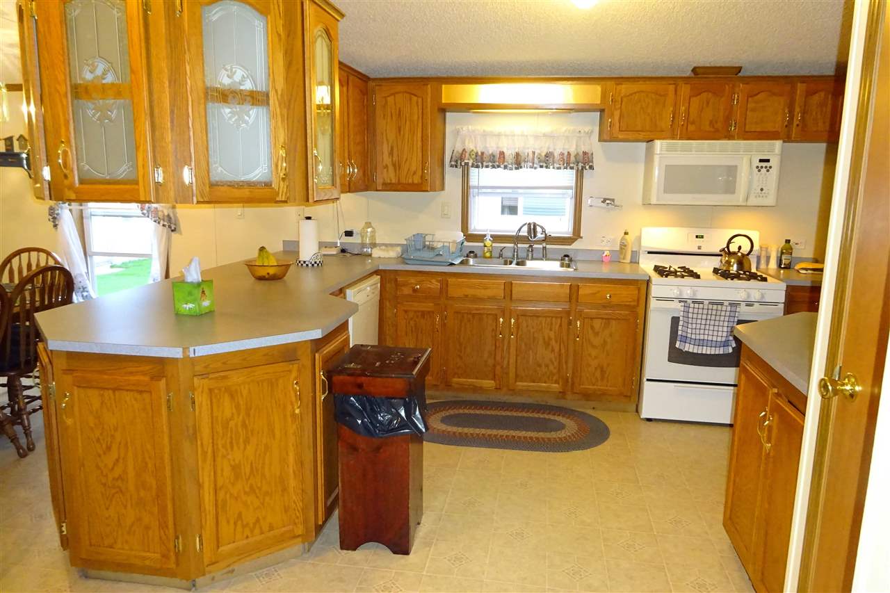 1920 Sunset Lane, Unit 5 Rochester, IN 46975 - Photo 7 of 18