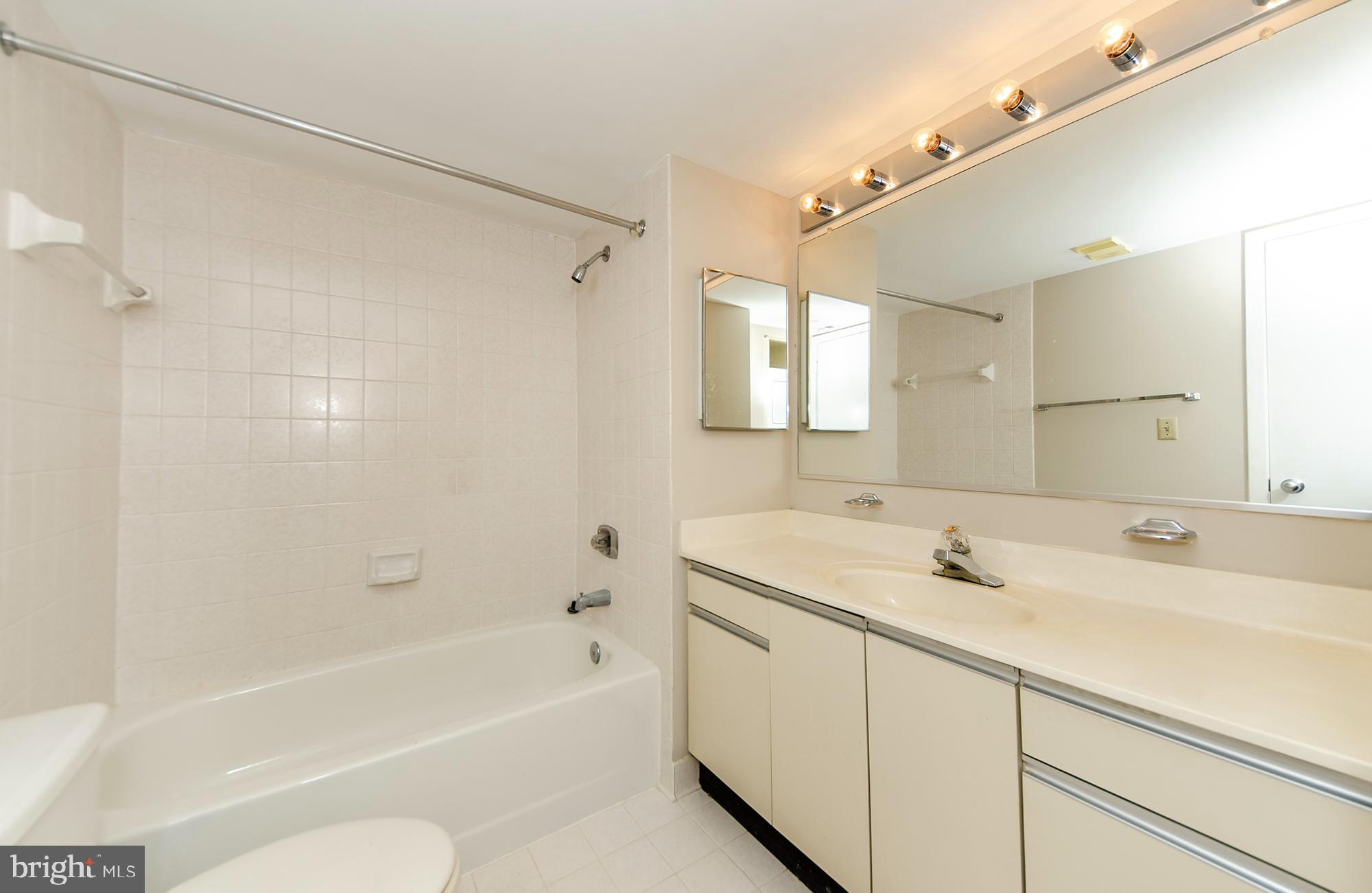 5505 Seminary Road, Unit 319N Falls Church, VA 22041 - Photo 22 of 28 Gallery Image 22