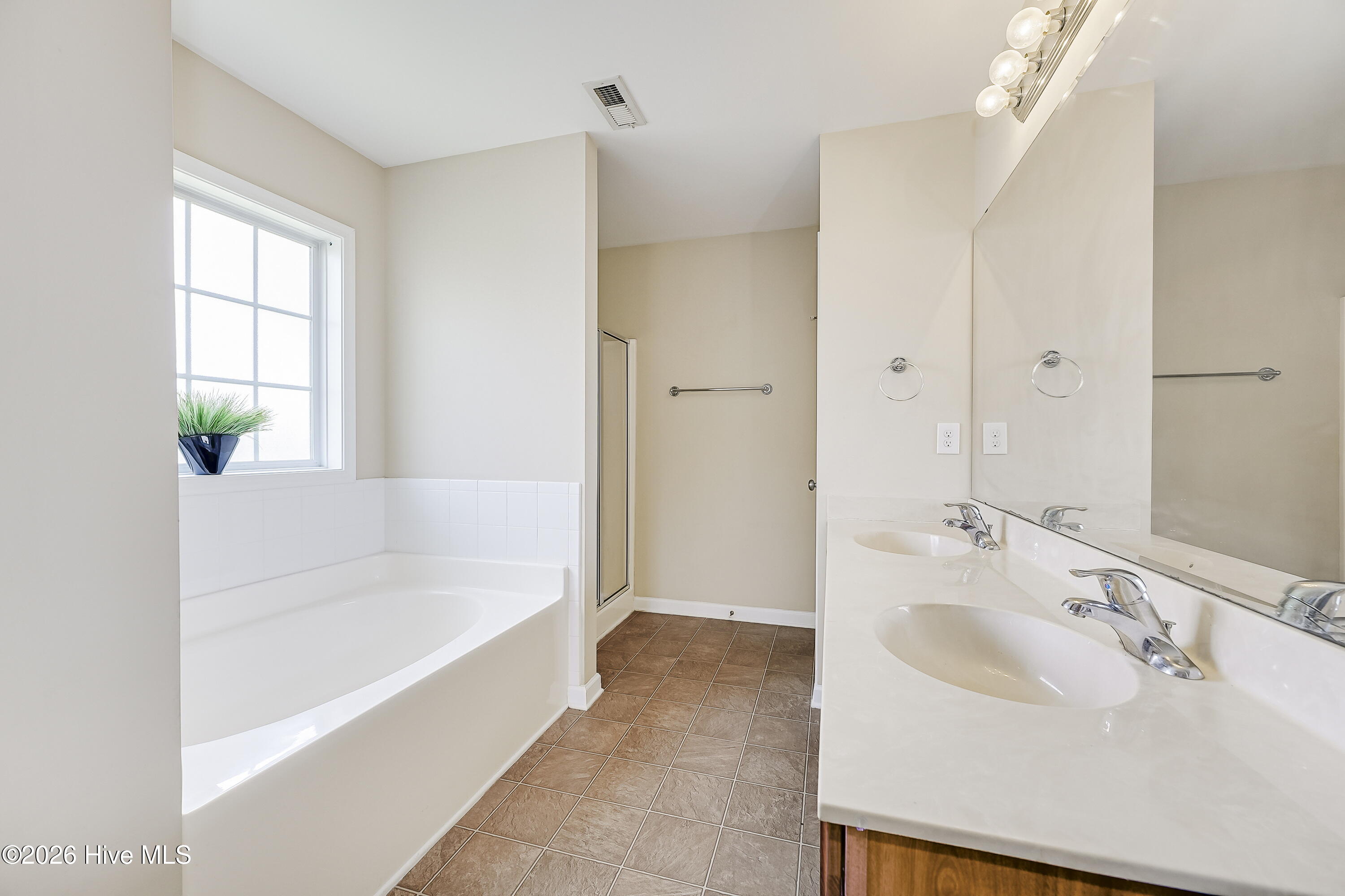 1261 South Brook Road Leland, NC 28479 - Photo 14 of 20 A7400573_2