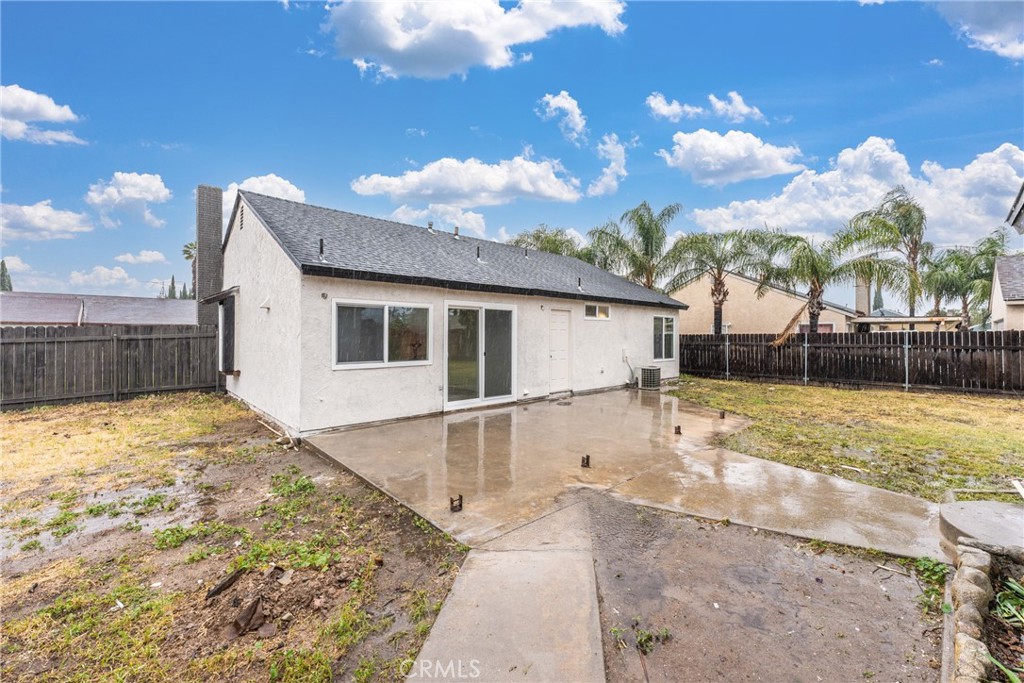 1365 West Etiwanda Avenue Rialto, CA 92376 - Photo 30 of 32