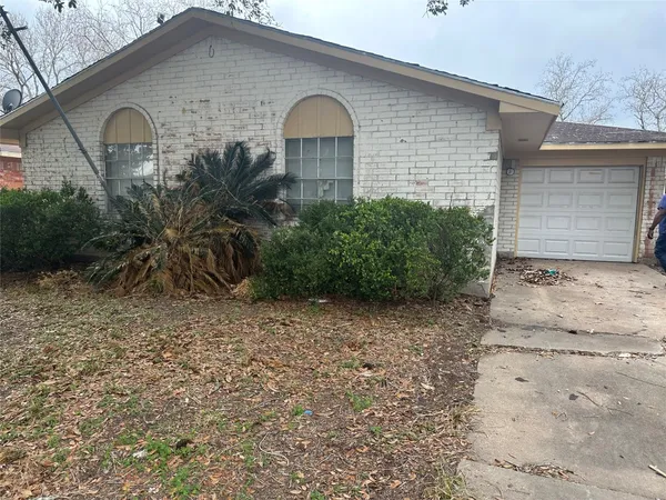 $99,999 | 13734 Willie Melton Boulevard, Kendleton, TX 77451