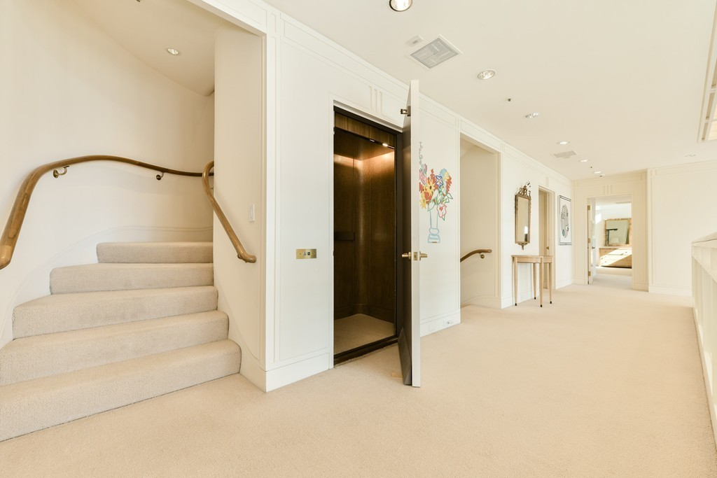 10 Rowes Wharf, Unit PH06 Boston, MA 02110 - Photo 9 of 20