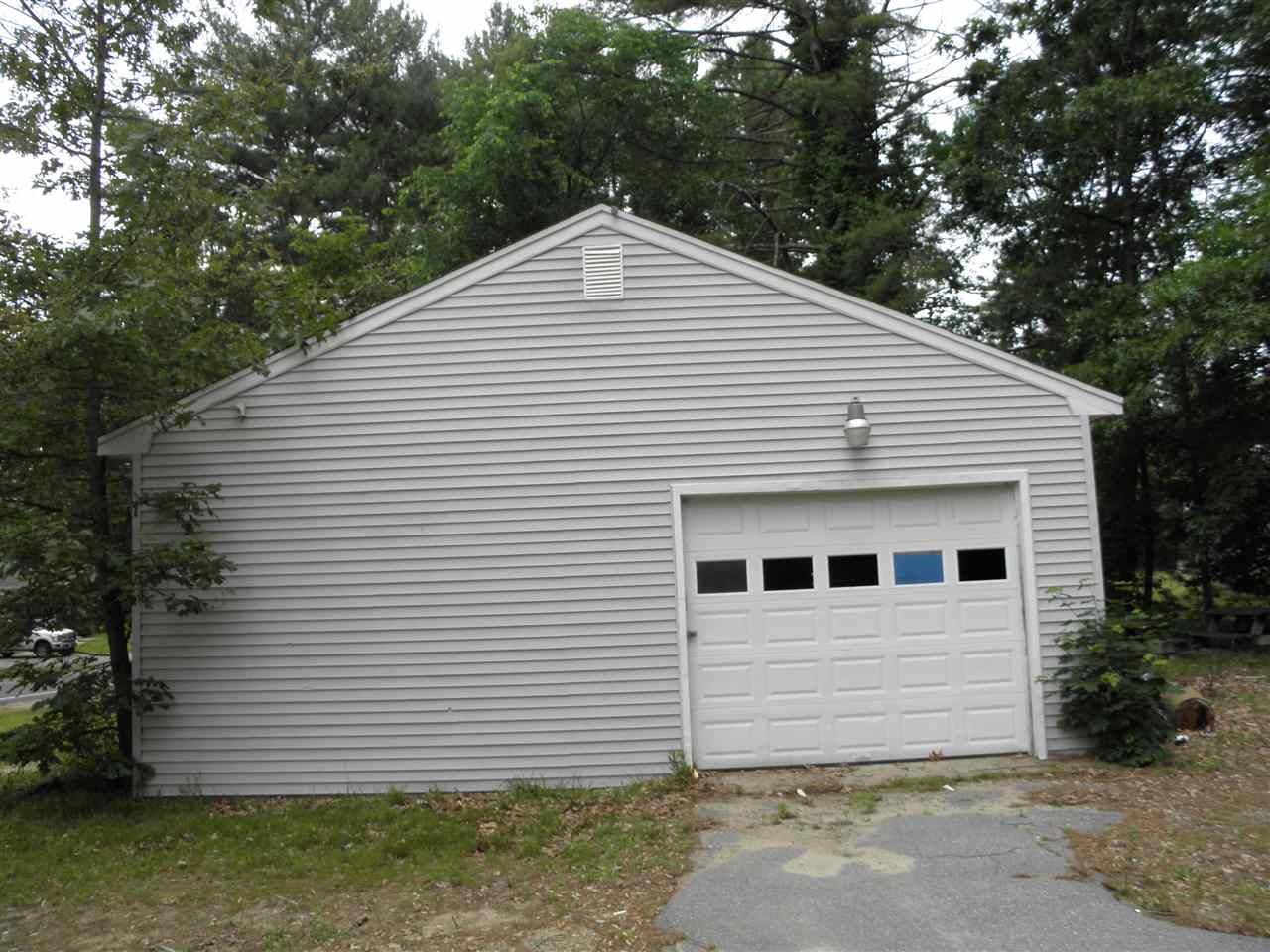68 Hobbs Road Pelham, NH 03076 - Photo 14 of 16