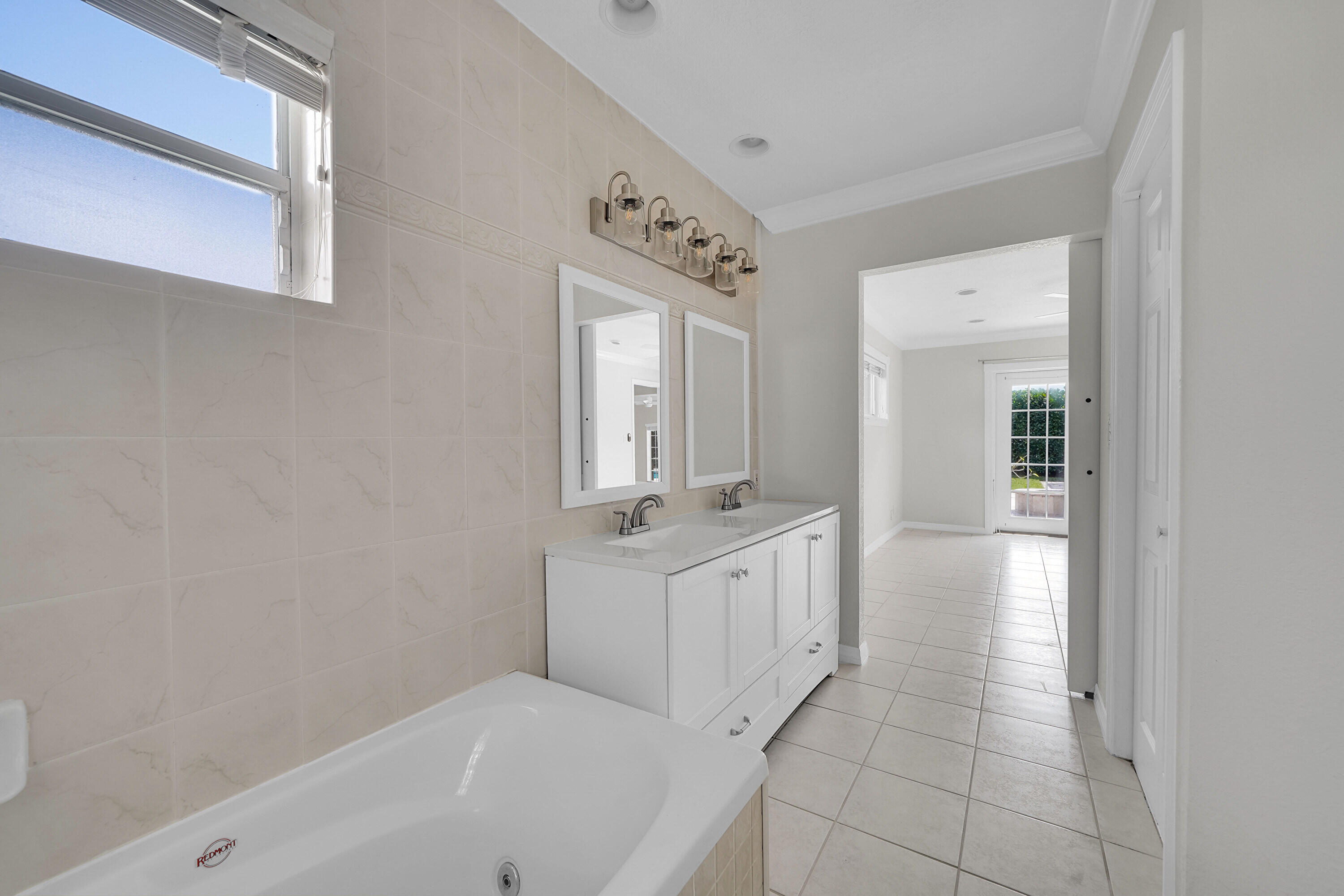 1570 Southwest 13th Drive Boca Raton, FL 33486 - Photo 8 of 22 Primary Bath