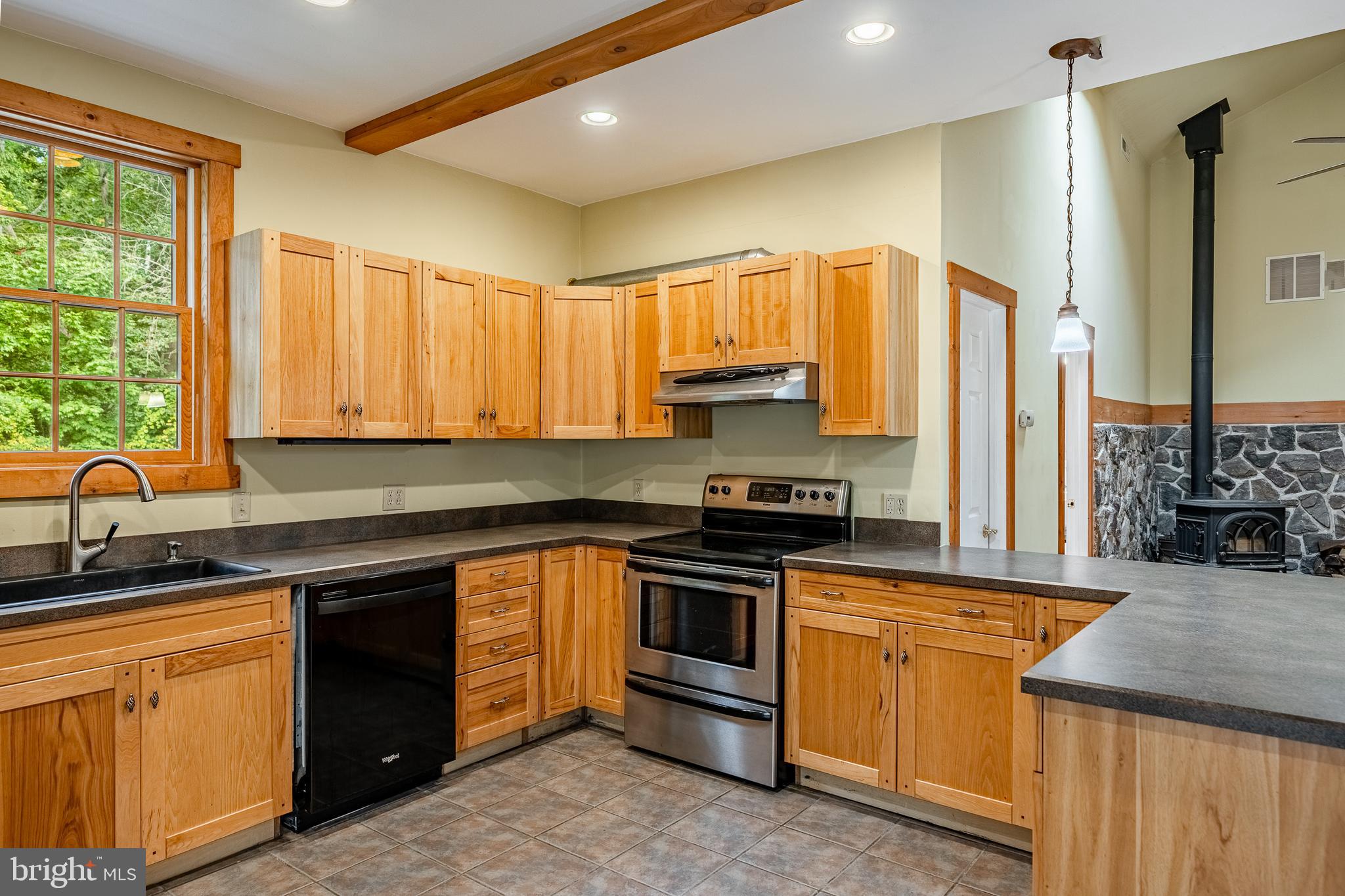 661 Henning Road Perkiomenville, PA 18074 - Photo 42 of 71 Gallery Image 42
