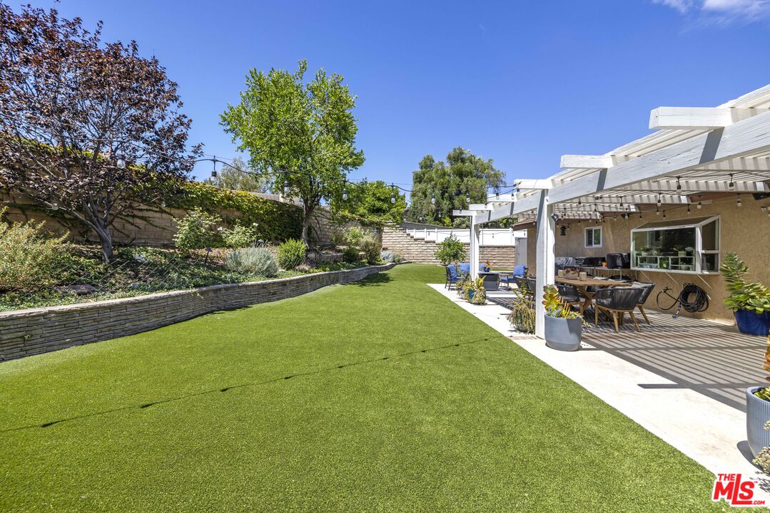 25601 Rancho Adobe Road Valencia, CA 91355 - Photo 46 of 49
