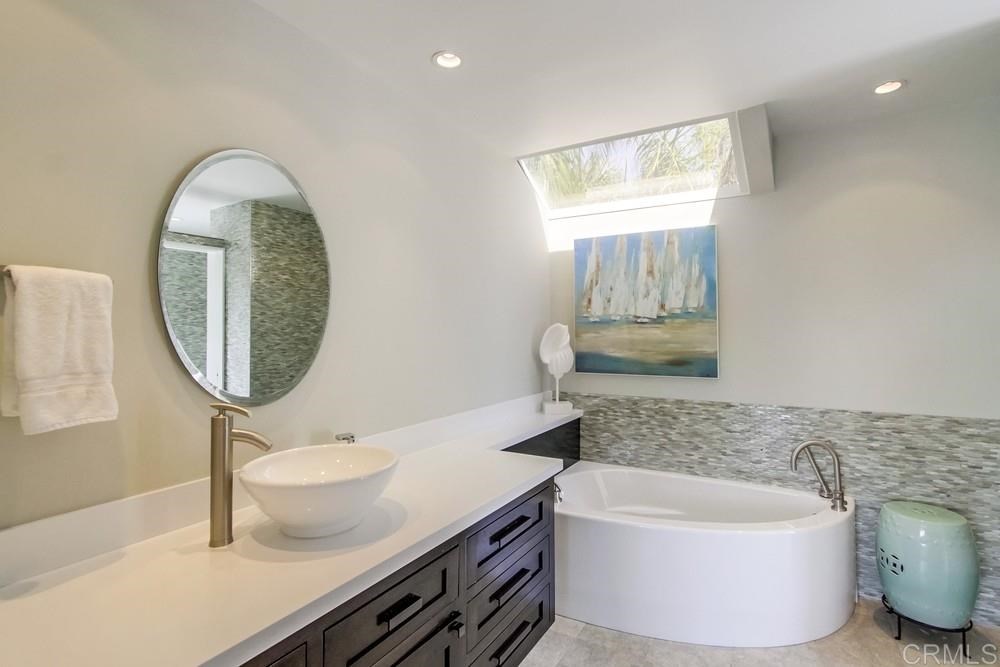 153 25th Street Del Mar, CA 92014 - Photo 17 of 25