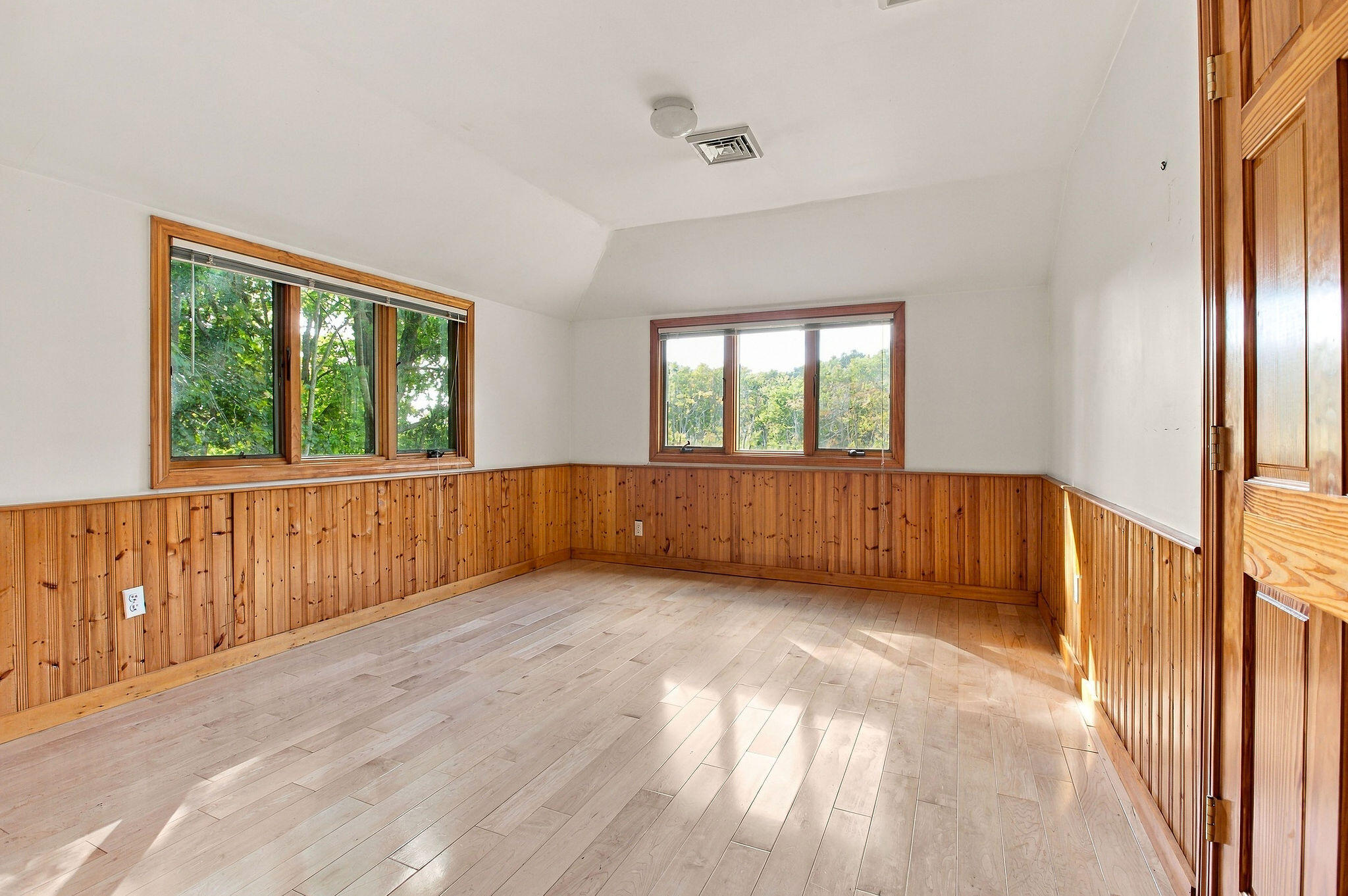 25 Craigville Beach Road Barnstable, MA 02601 - Photo 83 of 92 25CraigvilleBeachRd-107