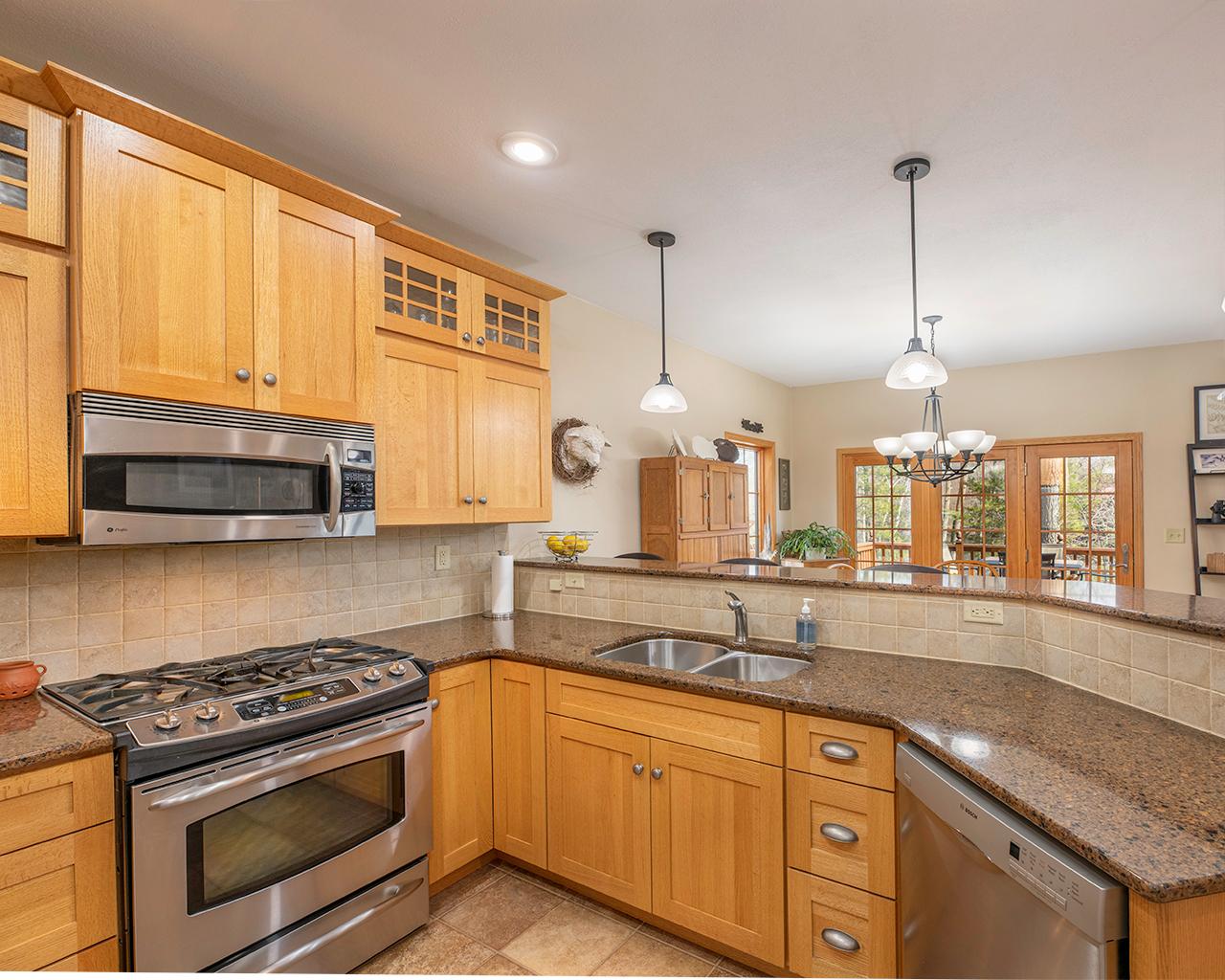 7412 Clear Lake Road Rhinelander, WI 54501 - Photo 4 of 25 Gallery Image 4
