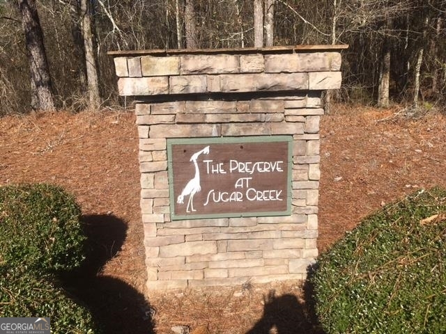 283 Parks Mill Road Buckhead, GA 30625 - Photo 1 of 1 a sign that is on the side of a building